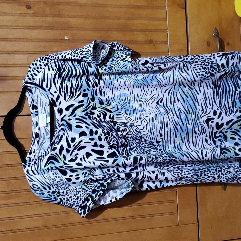 Lularoe Leah